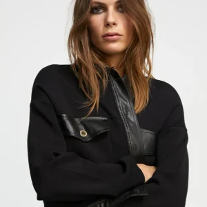 Lola Casademunt Chaquetas Y Gabardinas<Chaqueta corta de punto NEGRO