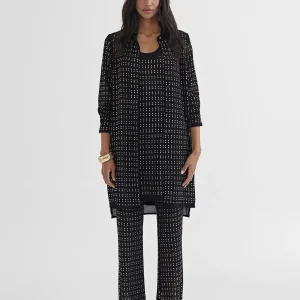 Lola Casademunt Camisas Y Blusas | Chaquetas Y Gabardinas<Chaqueta larga con piezas metálicas NEGRO