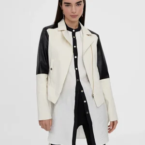 Lola Casademunt Chaquetas Y Gabardinas | Americanas Y Blazers<Chaqueta tipo perfecto CRUDO