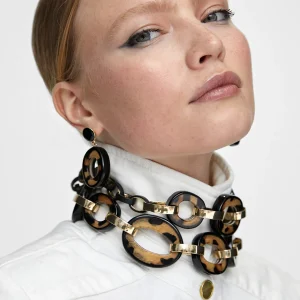 Lola Casademunt Bisuteria<Collar con aros animal print MARRON