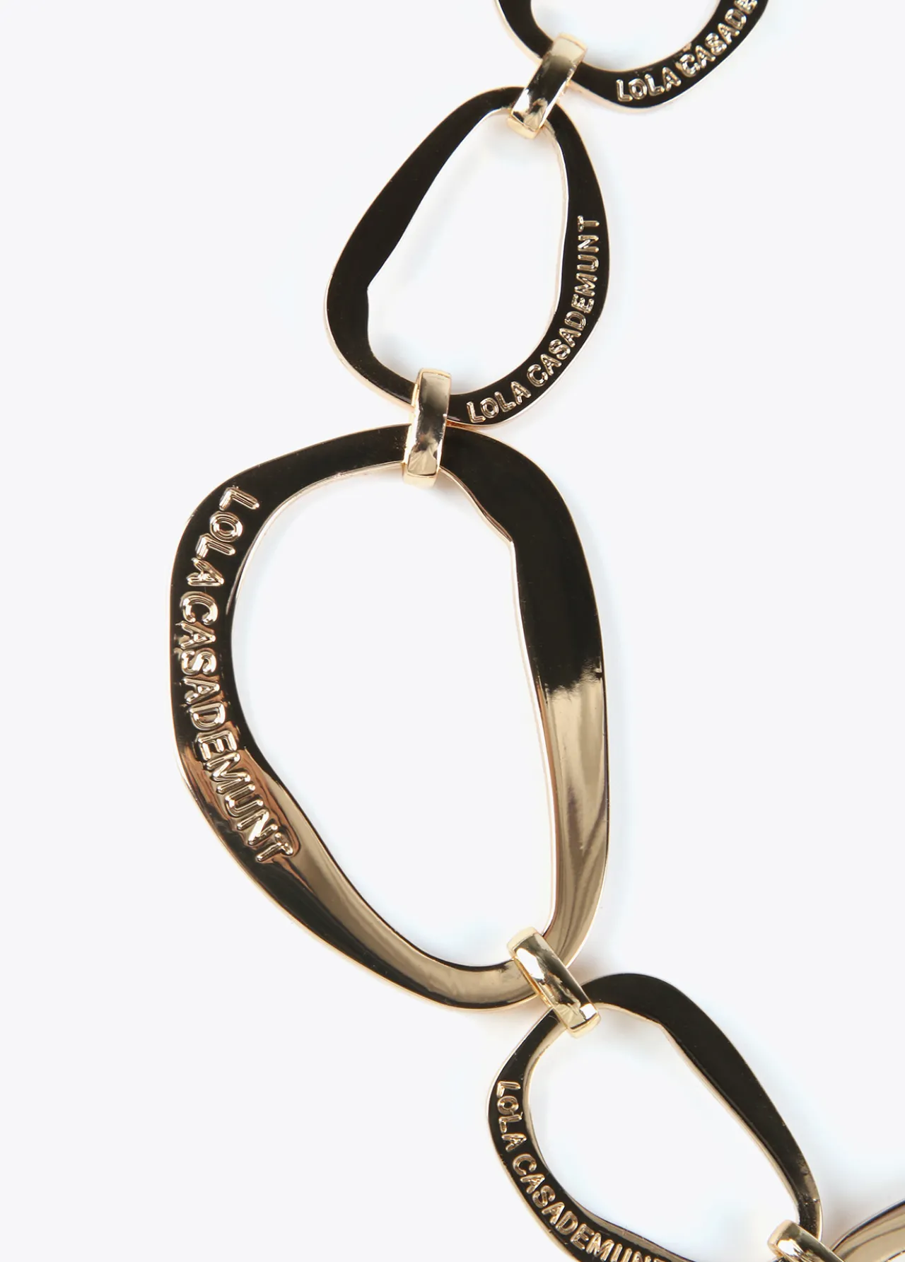 collar_gargantilla_dorada_3.webp Lola Casademunt Bisuteria<Collar gargantilla dorada DORADO