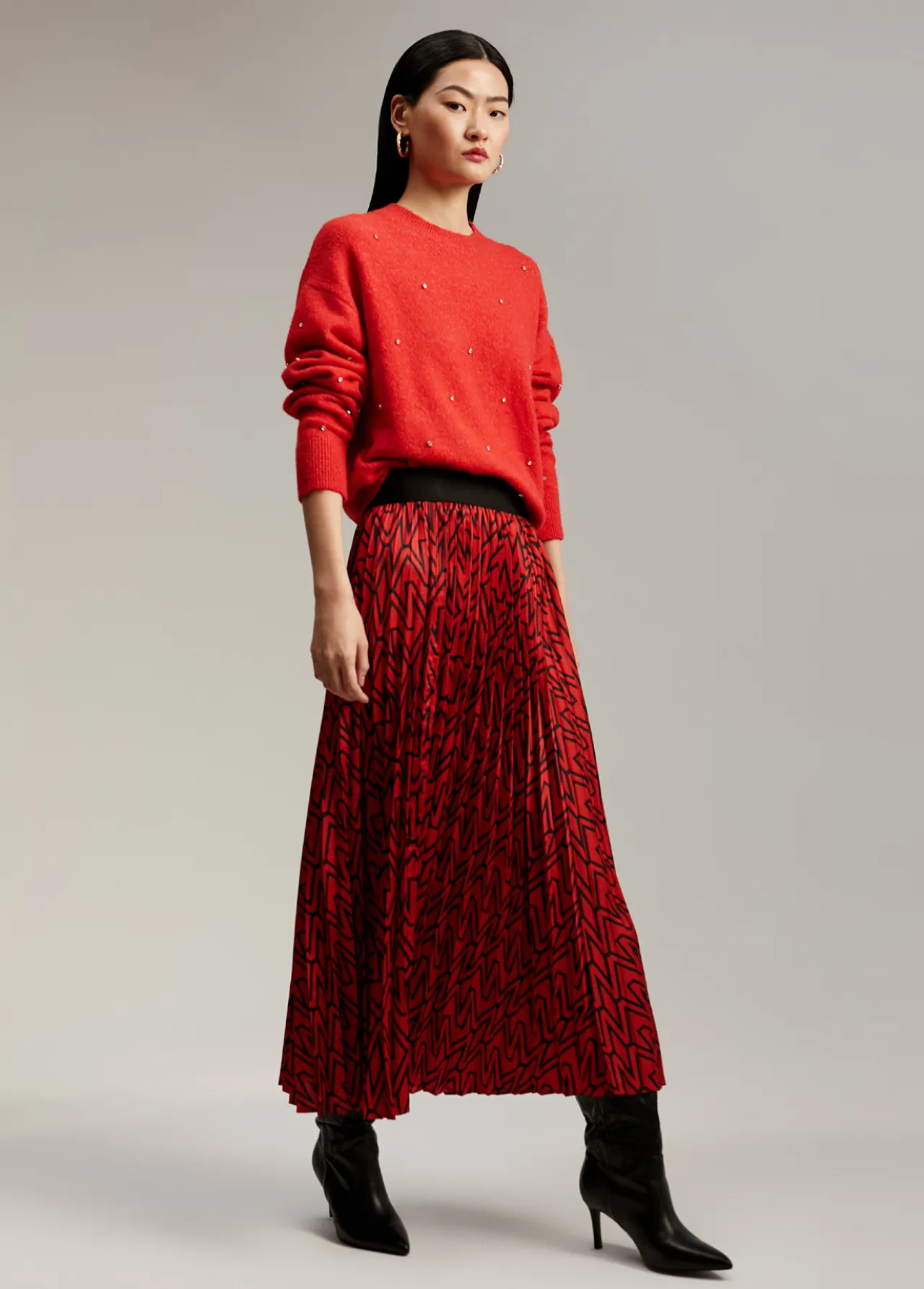 falda_plisada_monograma_0.webp Lola Casademunt Vestidos Y Faldas<Falda plisada monograma ROJO-NEGRO