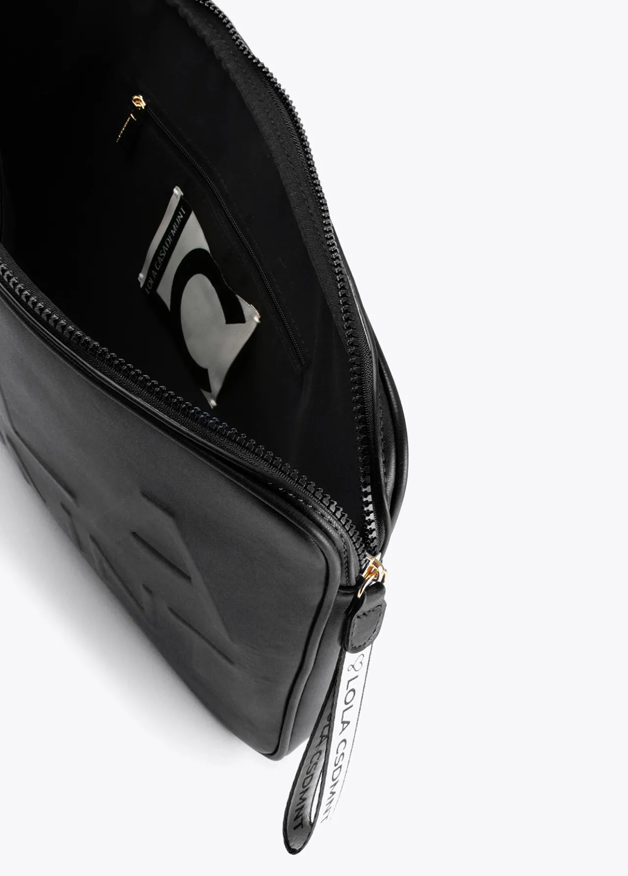 funda_ordenador_3.webp Lola Casademunt Accesorios<Funda ordenador CRUDO
