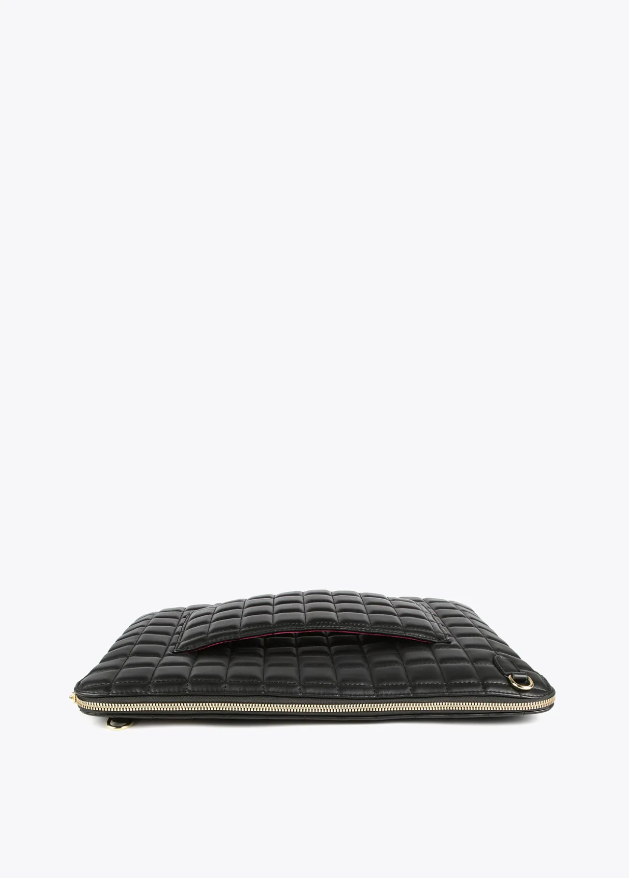 funda_ordenador_acolchada_3.webp Lola Casademunt Fundas Para Móvil Y Portatil<Funda ordenador acolchada NEGRO