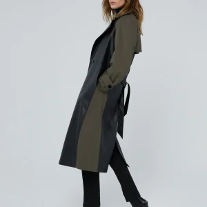 Lola Casademunt Chaquetas Y Gabardinas<Gabardina combinada efecto piel NEGRO-VERDE