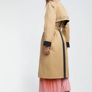 Lola Casademunt Chaquetas Y Gabardinas<Gabardina detalle logo CAMEL