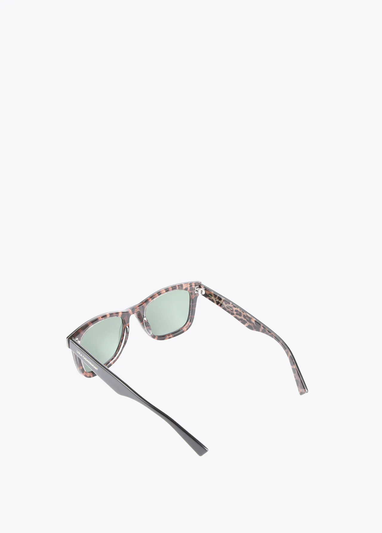 gafas_de_sol_ovaladas_4.webp Lola Casademunt Otros Complementos | Gafas<Gafas de sol ovaladas NEGRO