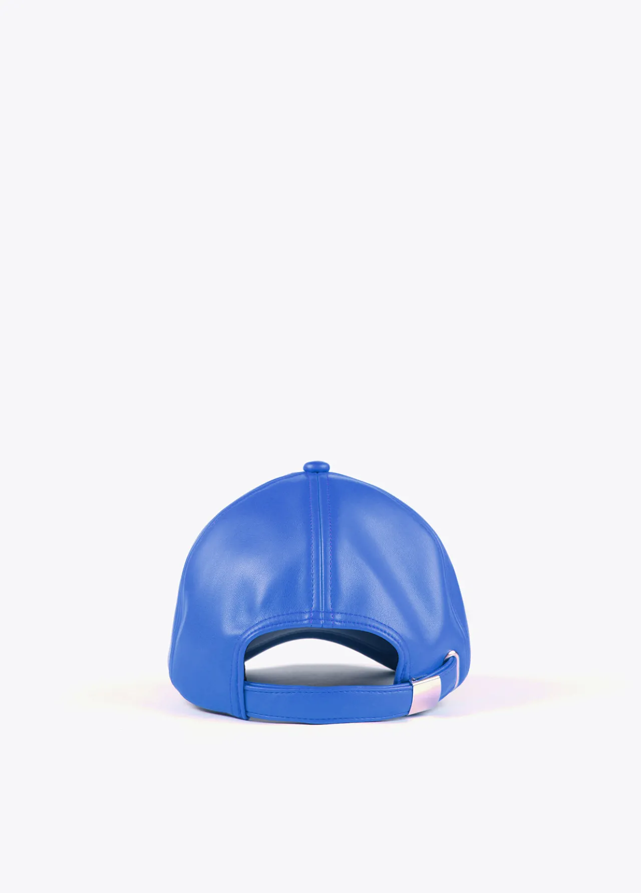 gorra_efecto_piel_5.webp Lola Casademunt Gorros Sombreros Y Guantes<Gorra efecto piel ROSA