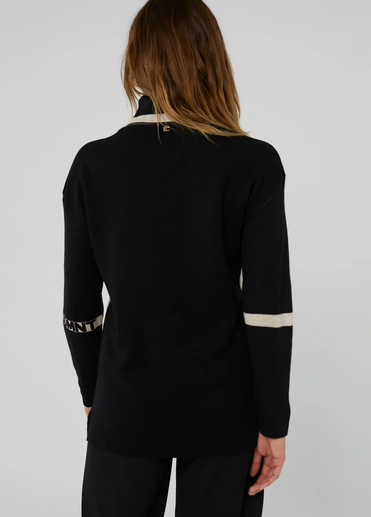 jersey_cuello_alto_5.webp Lola Casademunt Punto<Jersey cuello alto MARRON-NARANJA