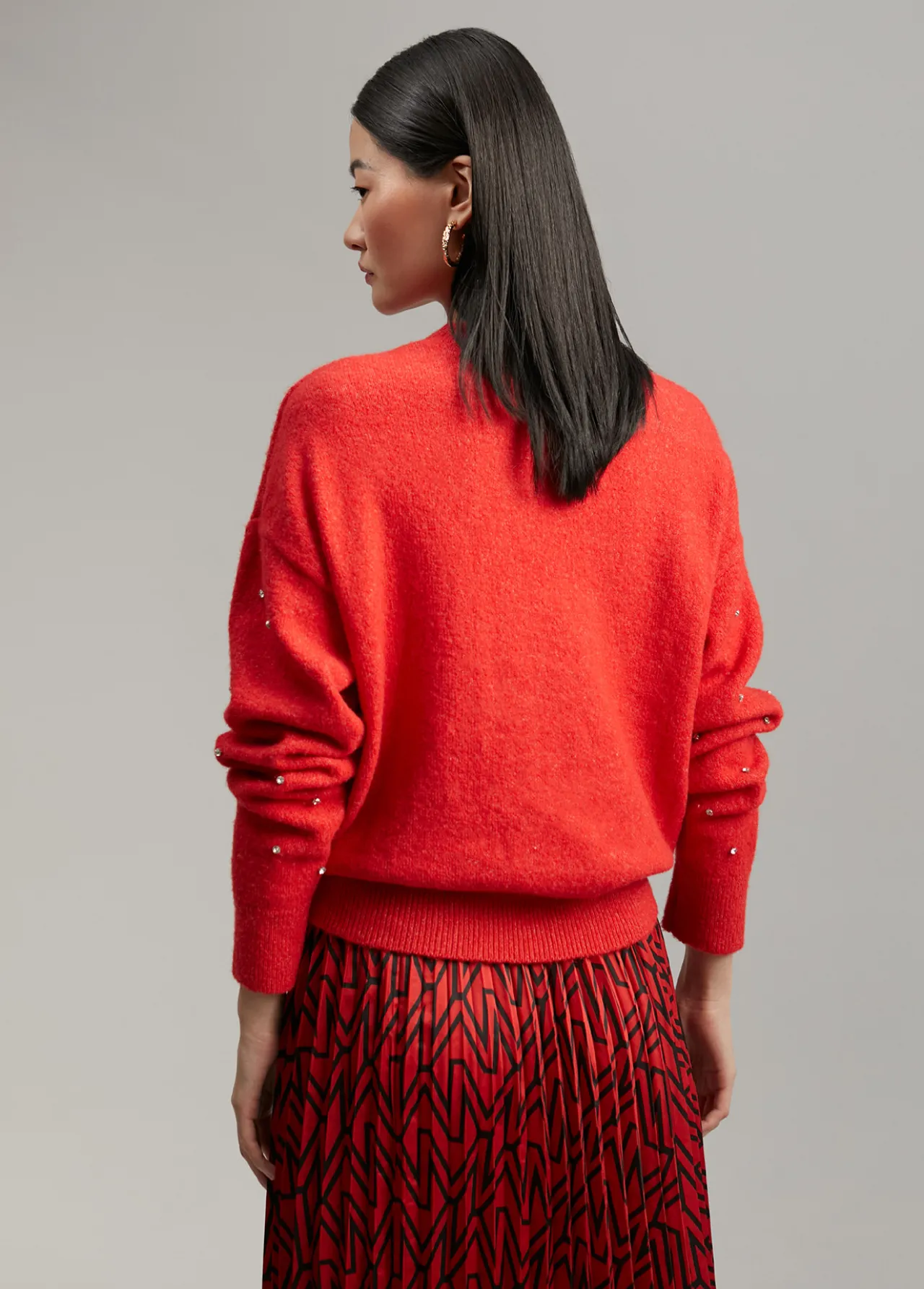jersey_detalles_cristal_4-2.webp Lola Casademunt Punto<Jersey detalles cristal AZULELECTRICO