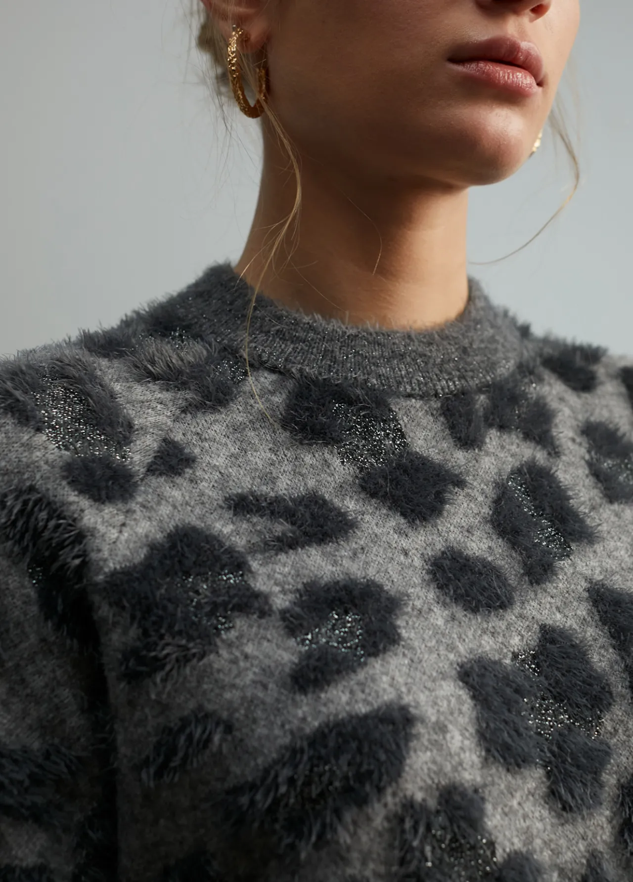 jersey_fantasa_animal_print_5.webp Lola Casademunt Animal Print | Punto<Jersey fantasía animal print GRIS-NEGRO