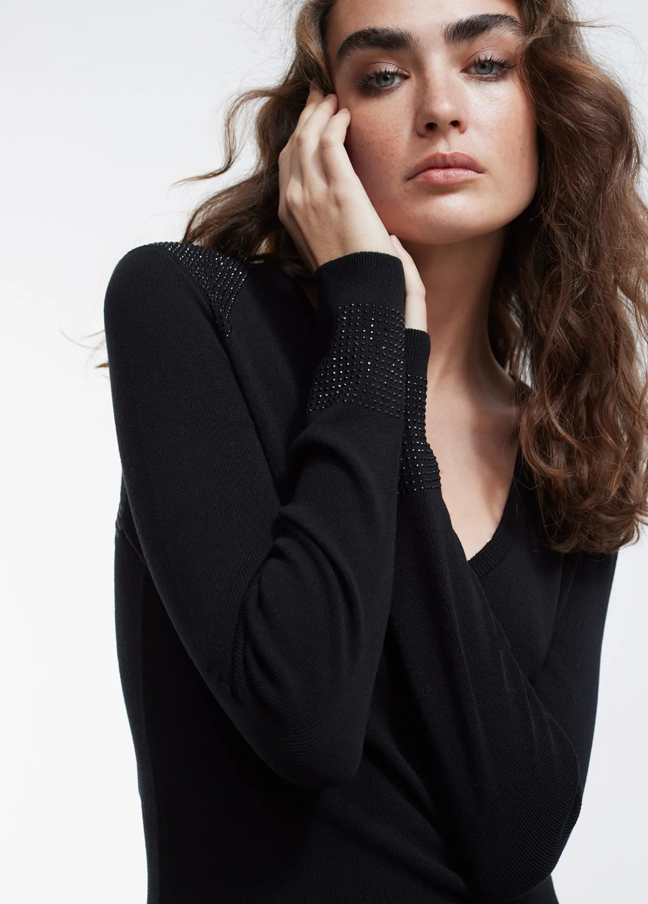 jersey_punto_strass_0.webp Lola Casademunt Punto<Jersey punto strass NEGRO