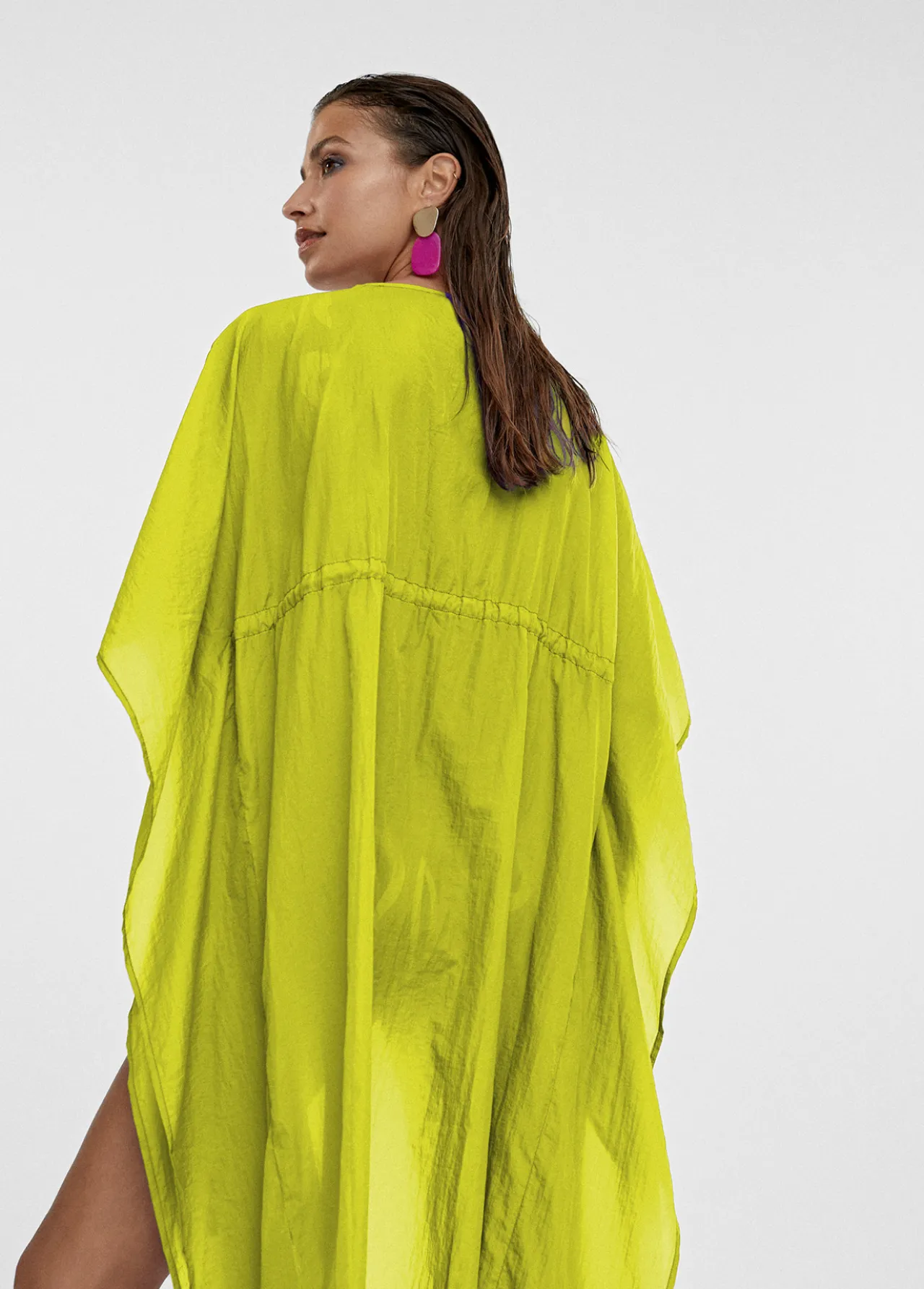 kaftan_largo_ajustable_4-1.webp Lola Casademunt Baño<Kaftan largo ajustable FUCSIA