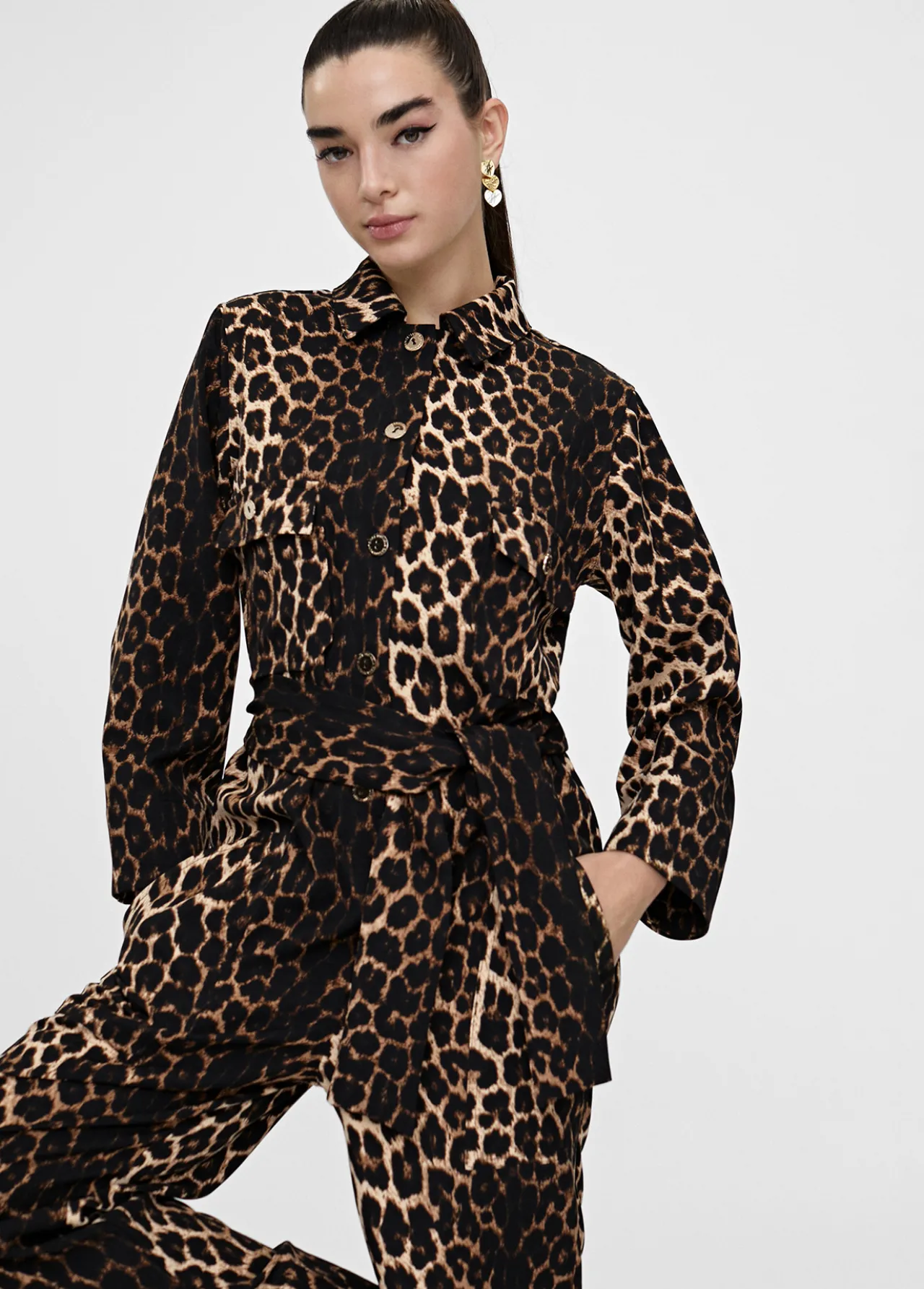mono_animal_print_2.webp Lola Casademunt Pantalones<Mono animal print NEGRO