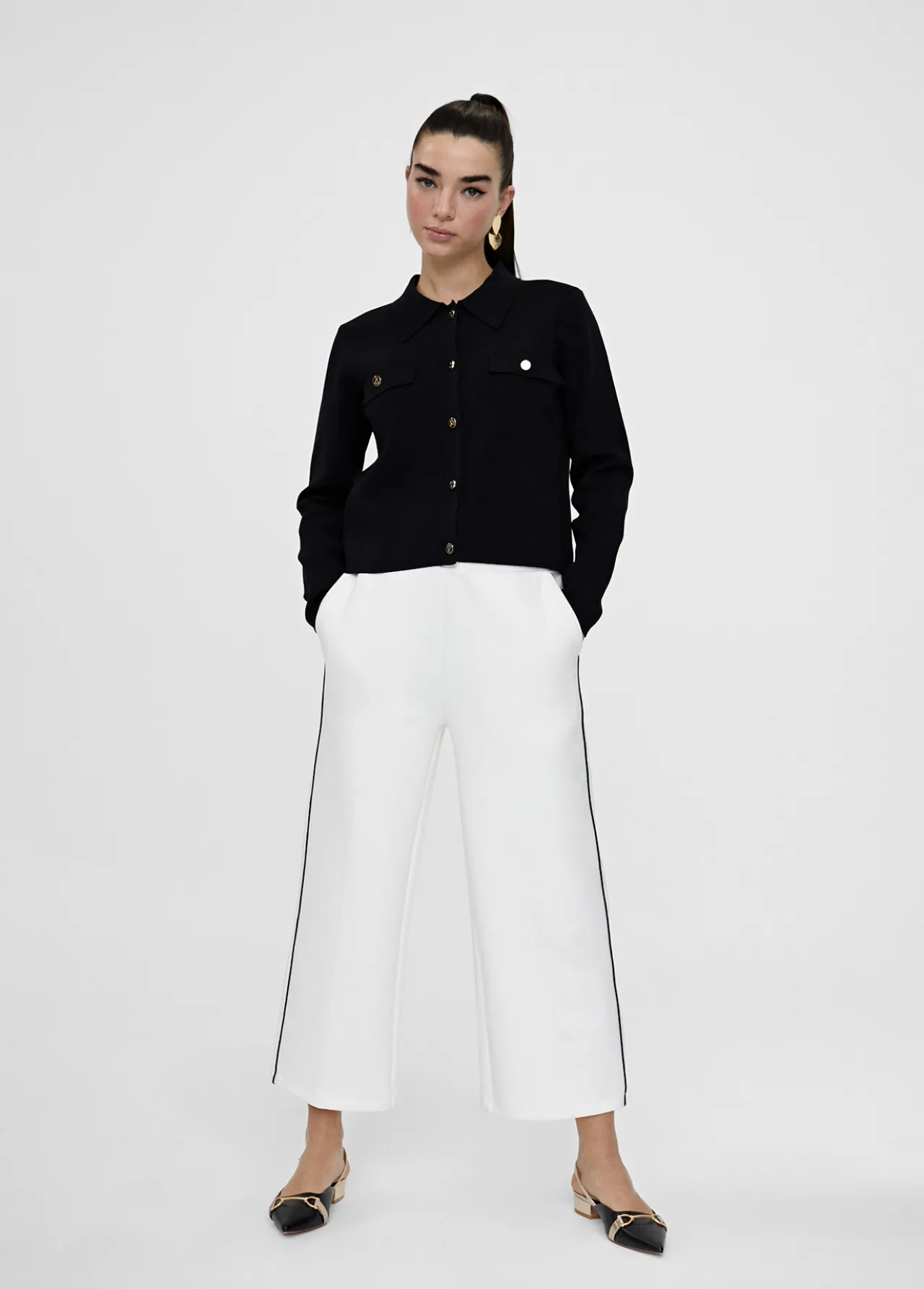 pantaln_blanco_con_vivo_1.webp Lola Casademunt Pantalones<Pantalón blanco con vivo CRUDO
