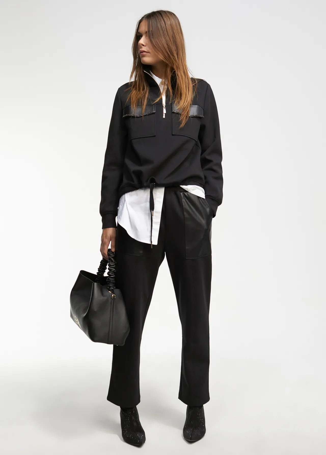 pantaln_de_punto_recto__lola_casademunt_0.webp Lola Casademunt Pantalones<Pantalón de punto recto - Lola Casademunt NEGRO