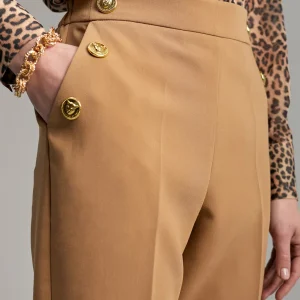 Lola Casademunt Pantalones<Pantalón detalle botones CAMEL