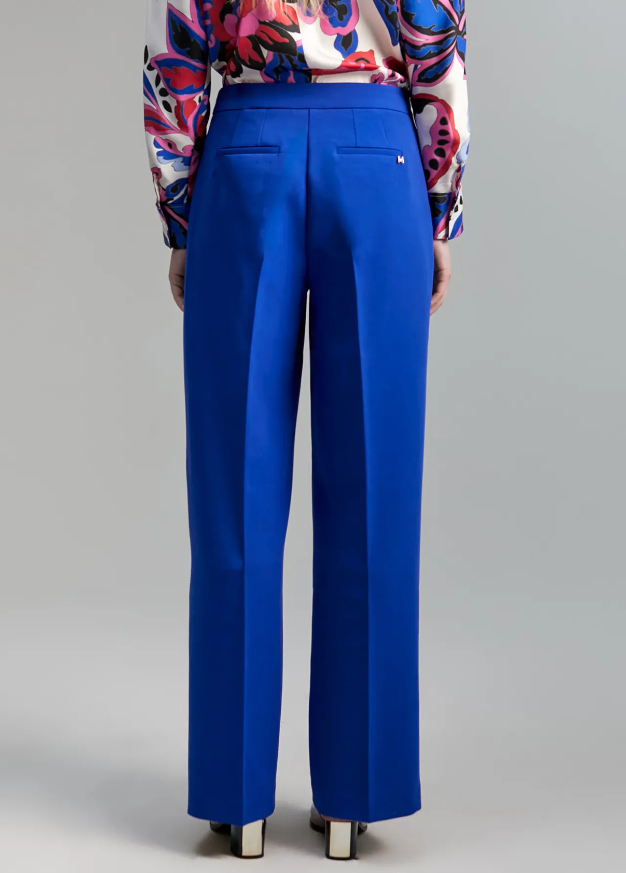 pantaln_detalle_snaps_5.webp Lola Casademunt Pantalones<Pantalón detalle snaps AZULMEDIO