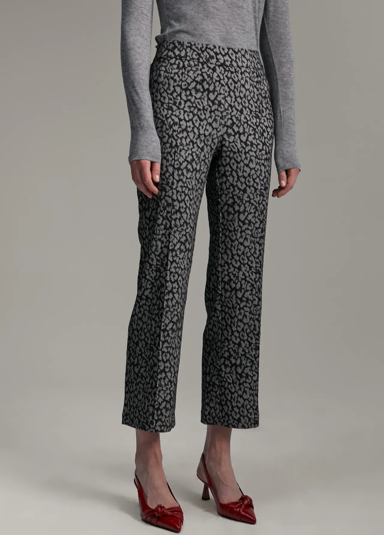 pantaln_jacquard_animal_print_3.webp Lola Casademunt Animal Print | Pantalones<Pantalón jacquard animal print NEGRO-GRIS