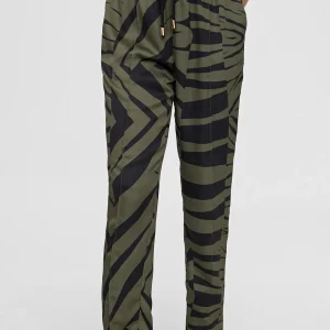 Lola Casademunt Pantalones<Pantalón jogging estampado cebra NEGRO-VERDE