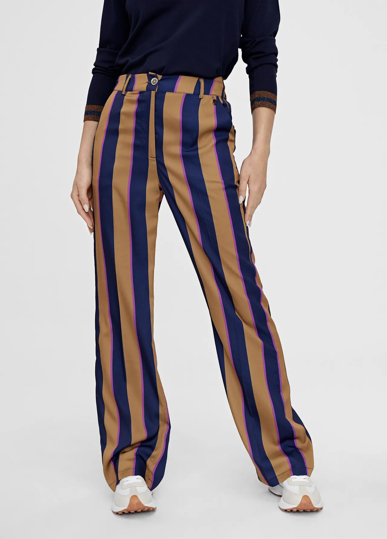pantaln_satn_rayas_4.webp Lola Casademunt Pantalones<Pantalén satén rayas AZUL-MARRON