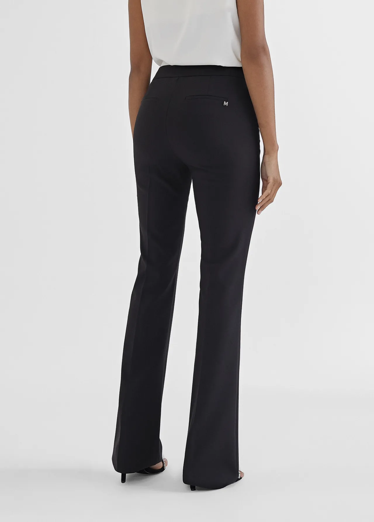 pantaln_skinny_campana_3.webp Lola Casademunt Pantalones | Pantalones<Pantalón skinny campana ROJO