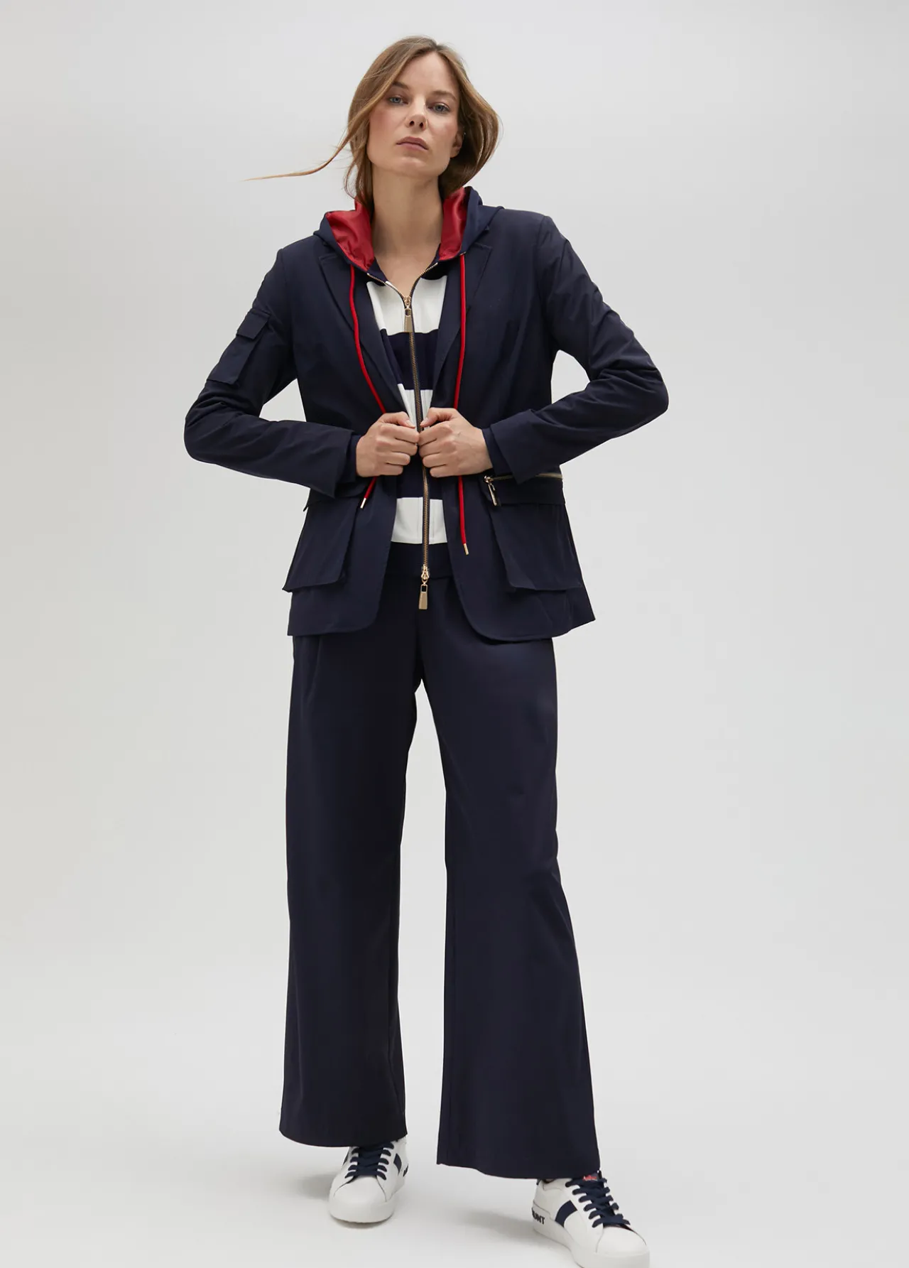 pantaln_wideleg_tcnico_de_tiro_alto__lola_casademunt_1.webp Lola Casademunt Pantalones<Pantalón wideleg técnico de tiro alto - Lola Casademunt NAVY