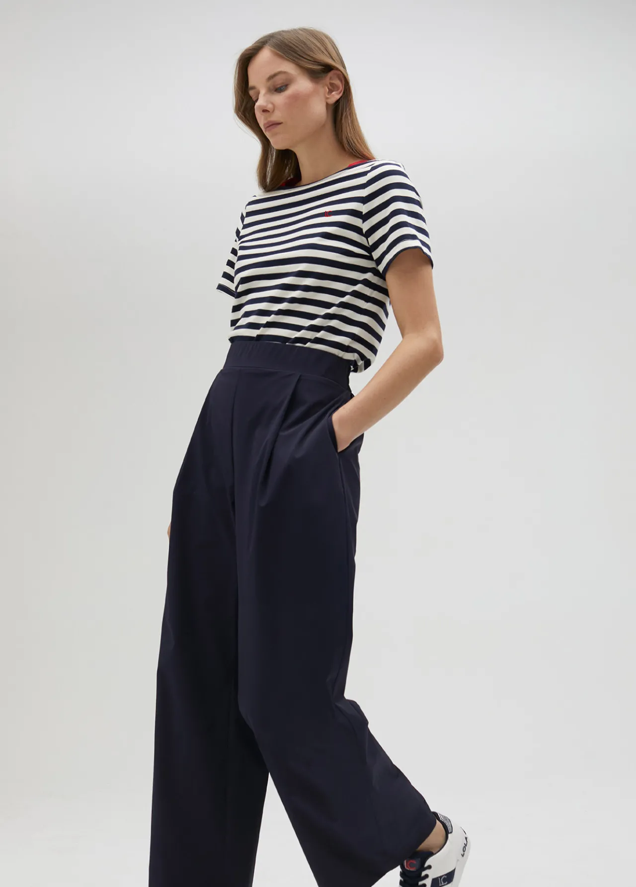 pantaln_wideleg_tcnico_de_tiro_alto__lola_casademunt_6.webp Lola Casademunt Pantalones<Pantalón wideleg técnico de tiro alto - Lola Casademunt NAVY