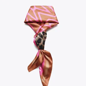 Lola Casademunt Animal Print | Bufandas Y Pañuelos<Pañuelo satinado estampado ROSA-MARRON