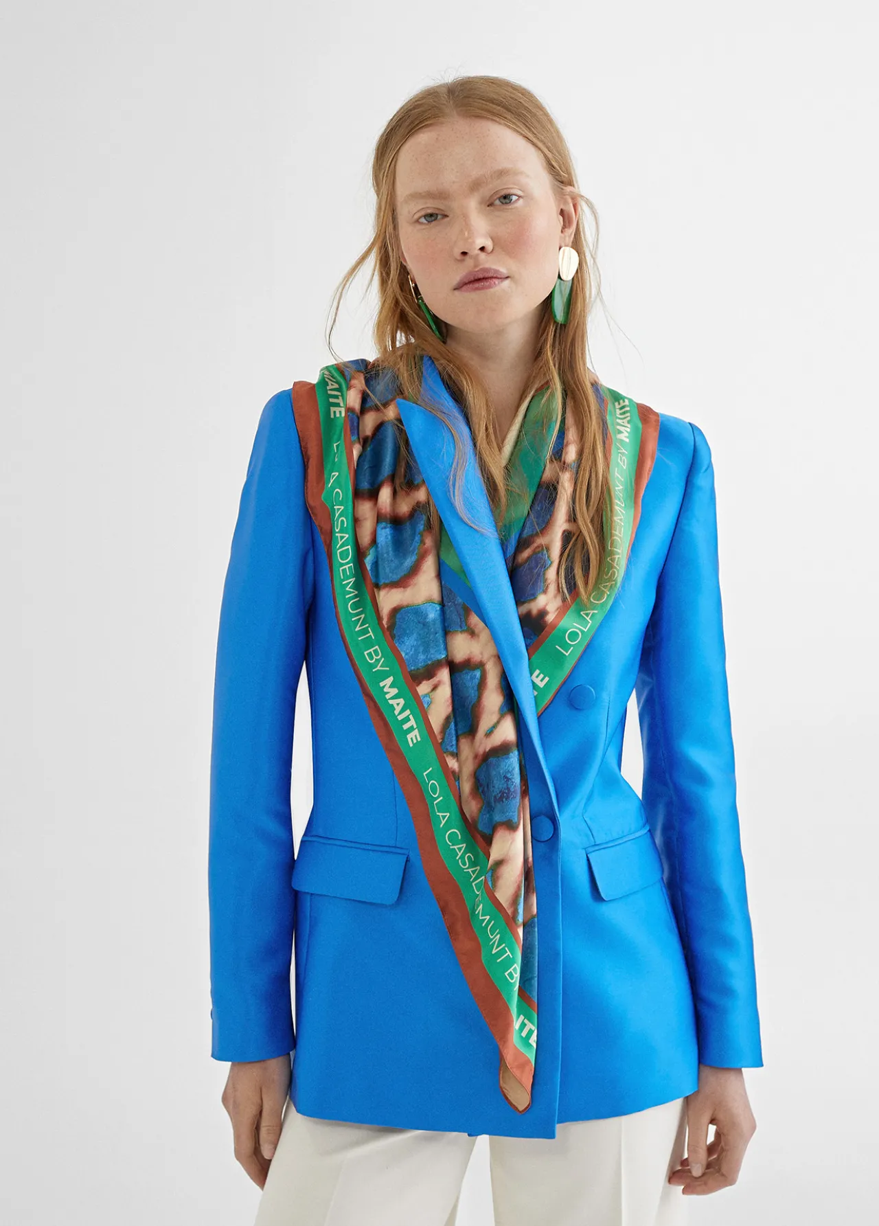 pauelo_verdes_y_azules_2.webp Lola Casademunt Accesorios<Pañuelo verdes y azules VERDE-AZUL