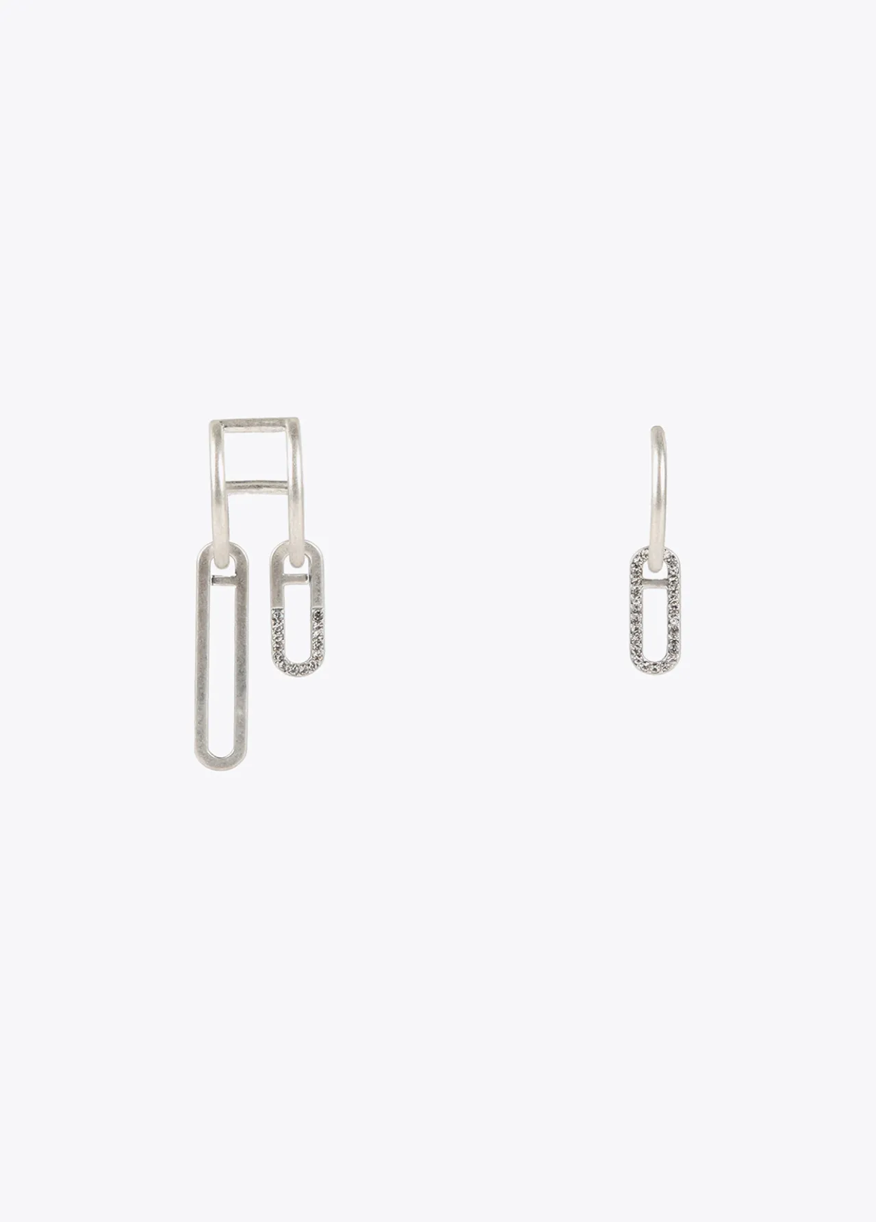 pendientes_asimtricos_0-1.webp Lola Casademunt Pendientes<Pendientes asimétricos PLATEADO
