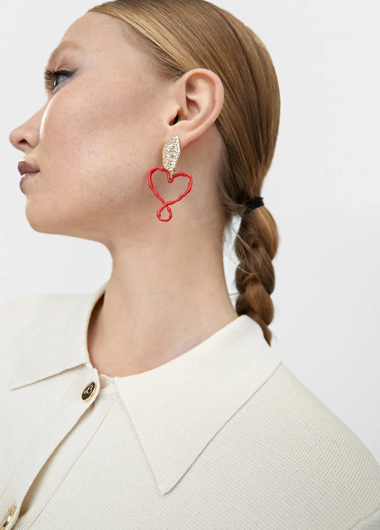 pendientes_corazn_lacado_6.webp Lola Casademunt Bisuteria<Pendientes corazón lacado ROJO