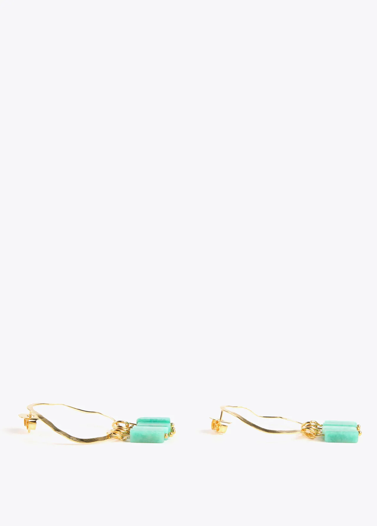 pendientes_de_aro_con_piedras_naturales_5-1.webp Lola Casademunt Bisuteria<Pendientes de aro con piedras naturales CORAL