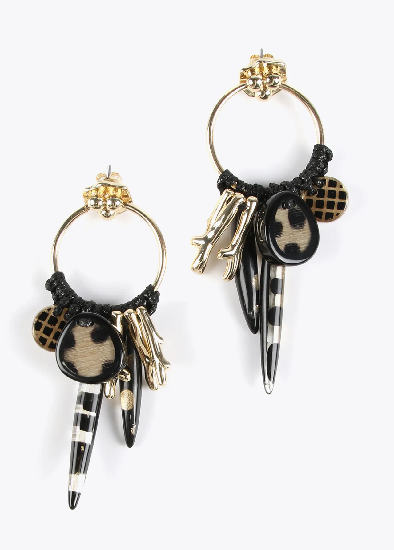 pendientes_de_aro_estilo_africanos_0.webp Lola Casademunt Bisuteria<Pendientes de aro estilo africanos NEGRO