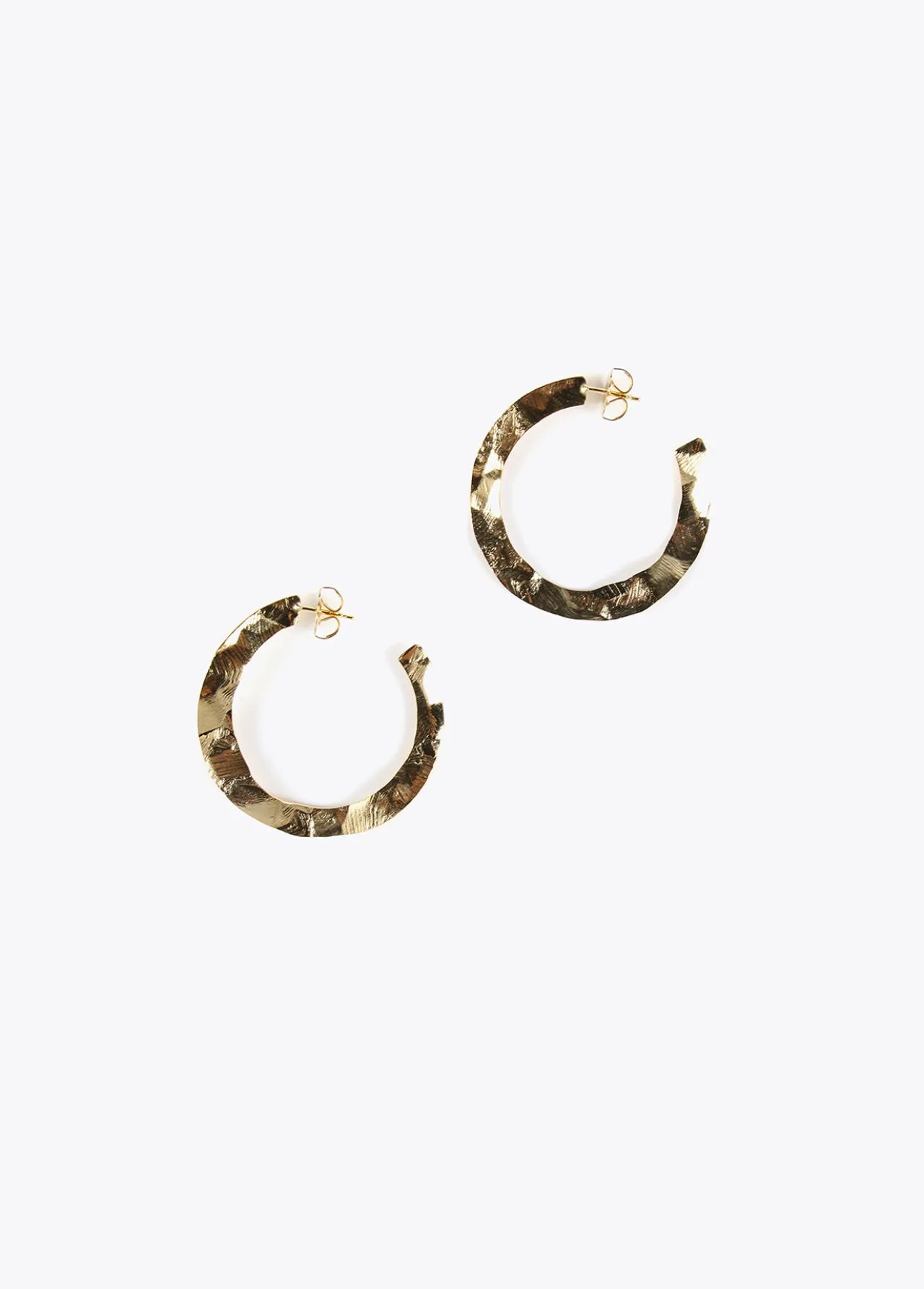 pendientes_dorados_de_aro_1.webp Lola Casademunt Bisuteria<Pendientes s de aro DORADO