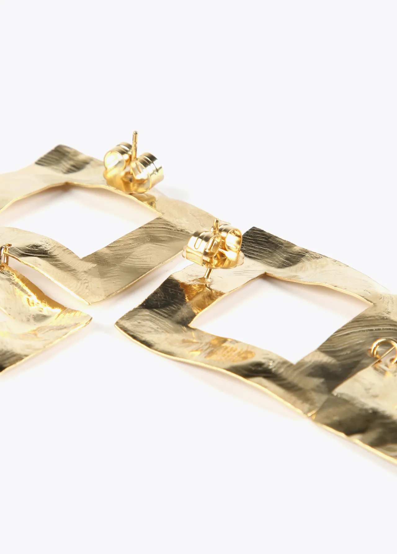 pendientes_dorados_doble_cuadrado_3.webp Lola Casademunt Bisuteria<Pendientes s doble cuadrado DORADO