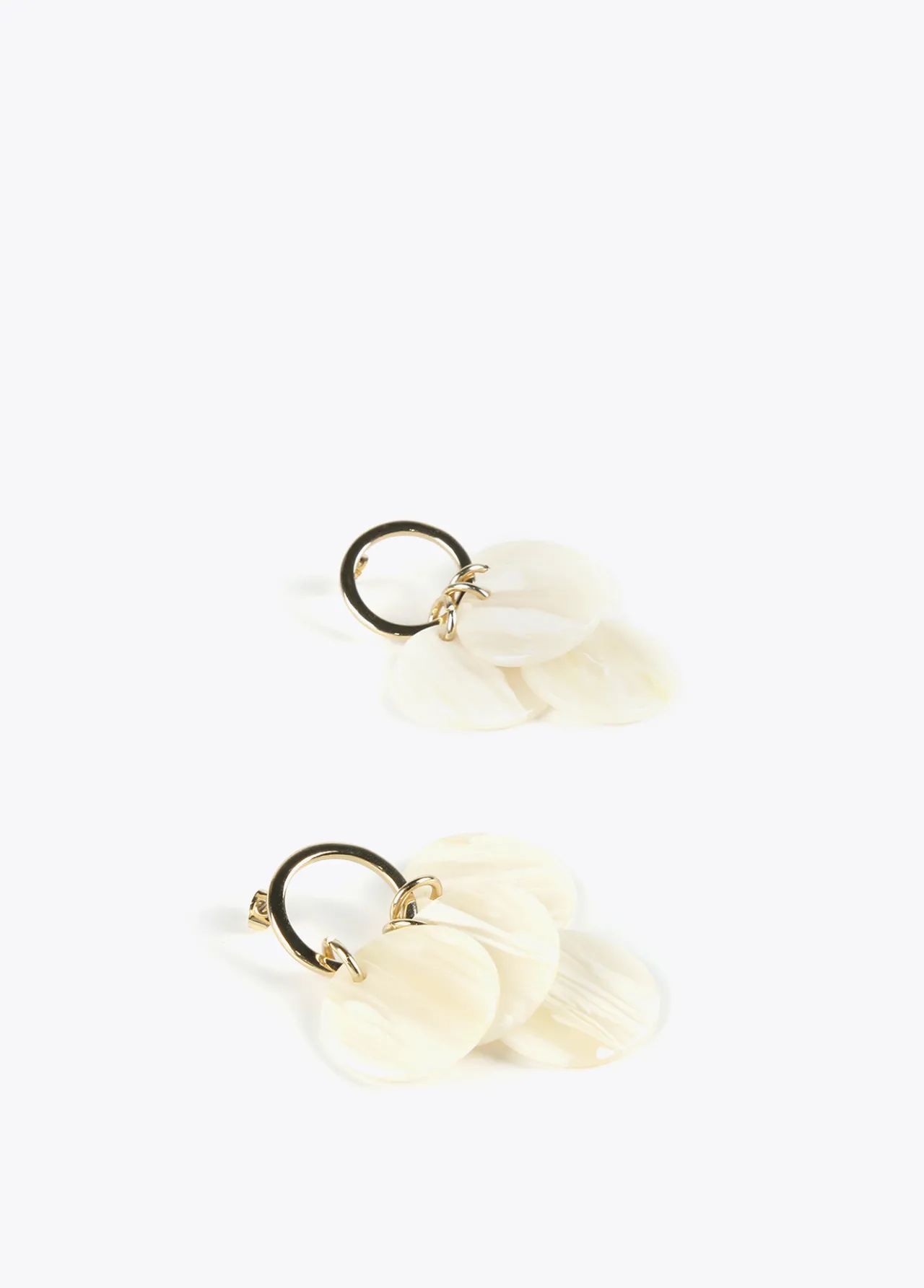 pendientes_piezas_nacaradas_1.webp Lola Casademunt Bisuteria<Pendientes piezas nacaradas CRUDO
