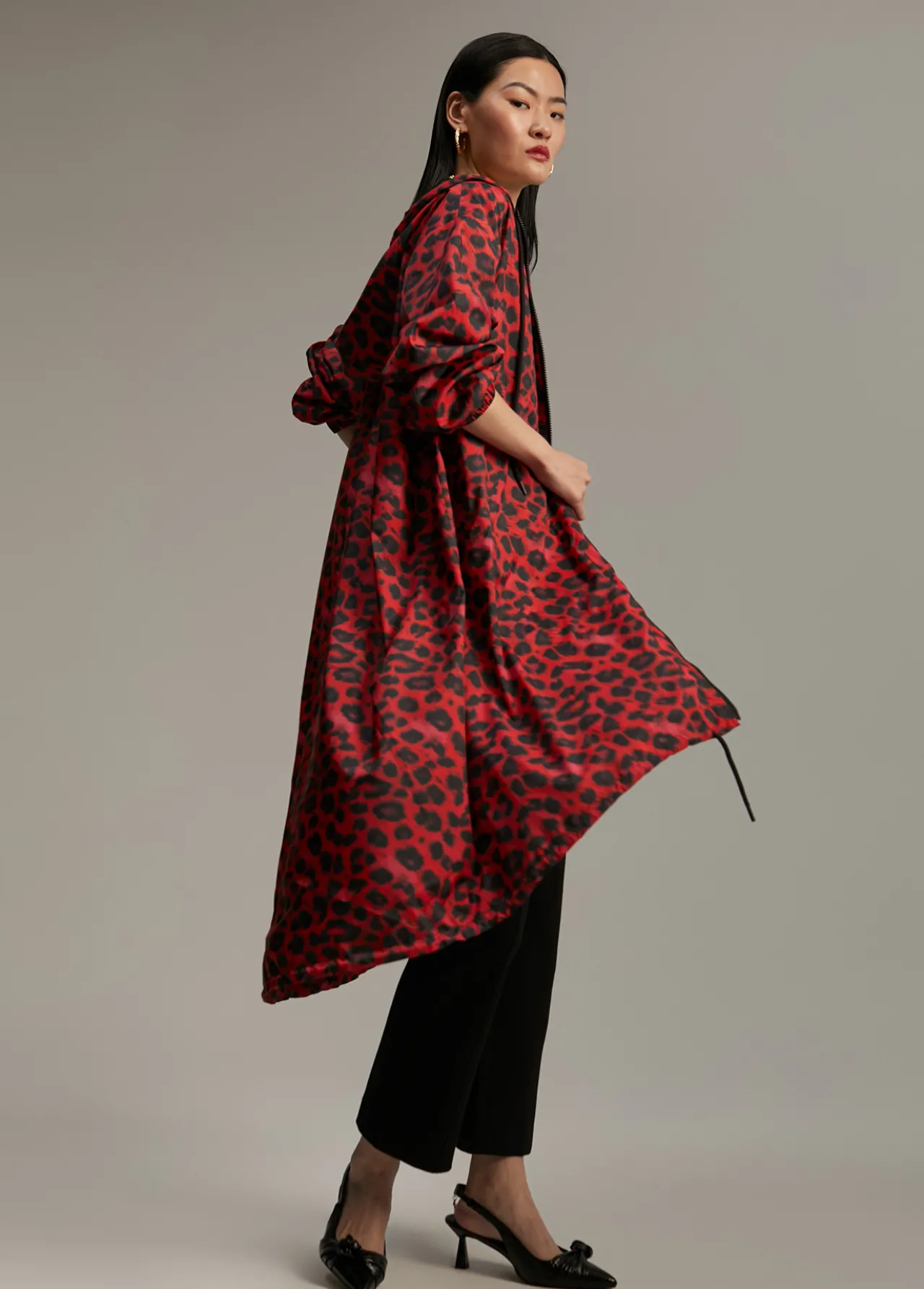 raincoat_animal_print_1-1.webp Lola Casademunt Animal Print | Chaquetas Y Gabardinas<Raincoat animal print MARRON-NEGRO