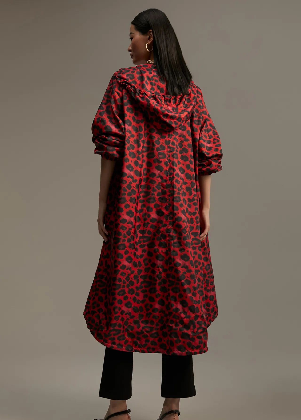 raincoat_animal_print_2-1.webp Lola Casademunt Animal Print | Chaquetas Y Gabardinas<Raincoat animal print MARRON-NEGRO