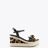 Lola Casademunt Calzado<Sandalia cuña con estampado animal CRUDO-METAL