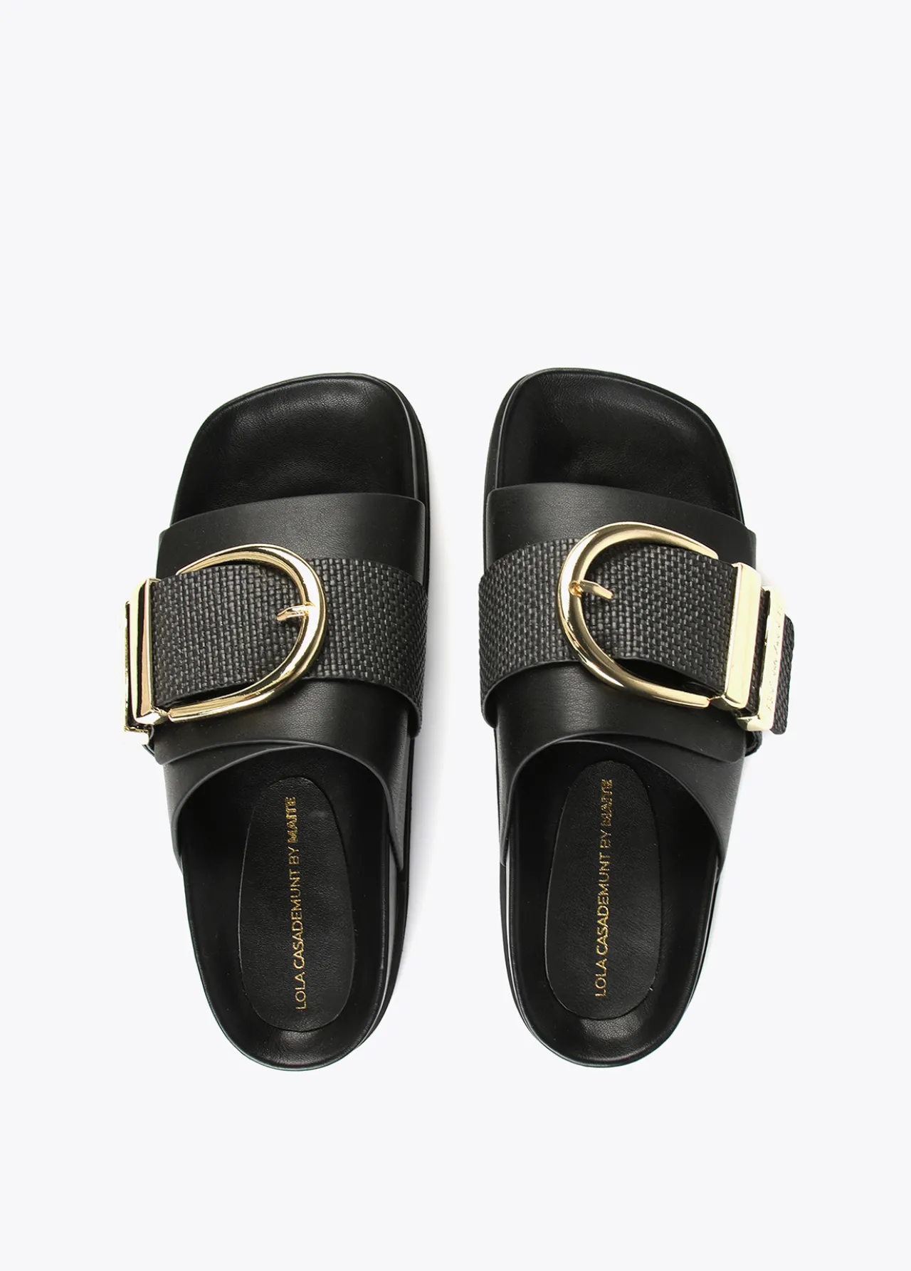 sandalia_plana_3.webp Lola Casademunt Calzado<Sandalia plana NEGRO