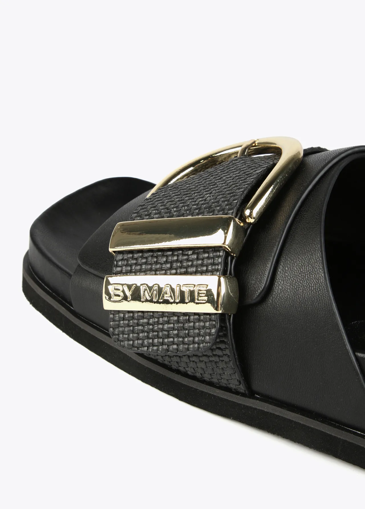 sandalia_plana_4.webp Lola Casademunt Calzado<Sandalia plana NEGRO