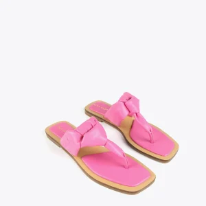 Lola Casademunt Calzado | Baño<Sandalia plana de dedo NEGRO
