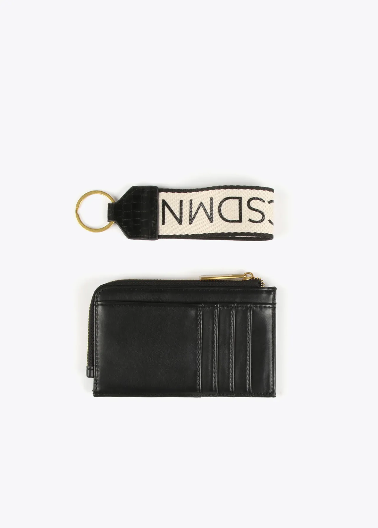 set_monedero_tarjetero_y_llavero_1.webp Lola Casademunt Otros Complementos | Carteras Y Monederos<Set Monedero tarjetero y llavero NEGRO