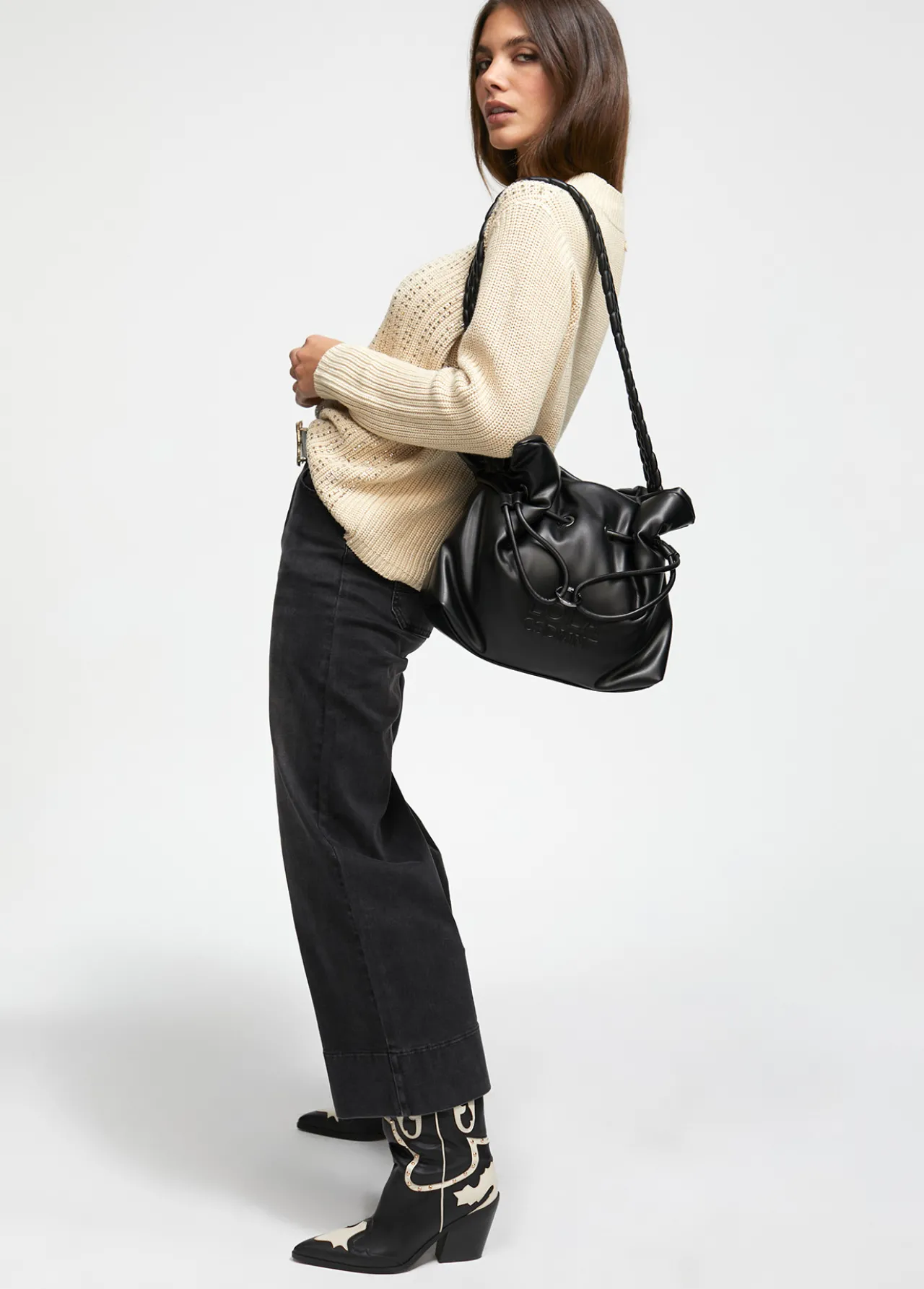 shopper_asa_trenzada_2-1.webp Lola Casademunt Bolsos Shopper | Bolsos De Hombro<Shopper asa trenzada CRUDO