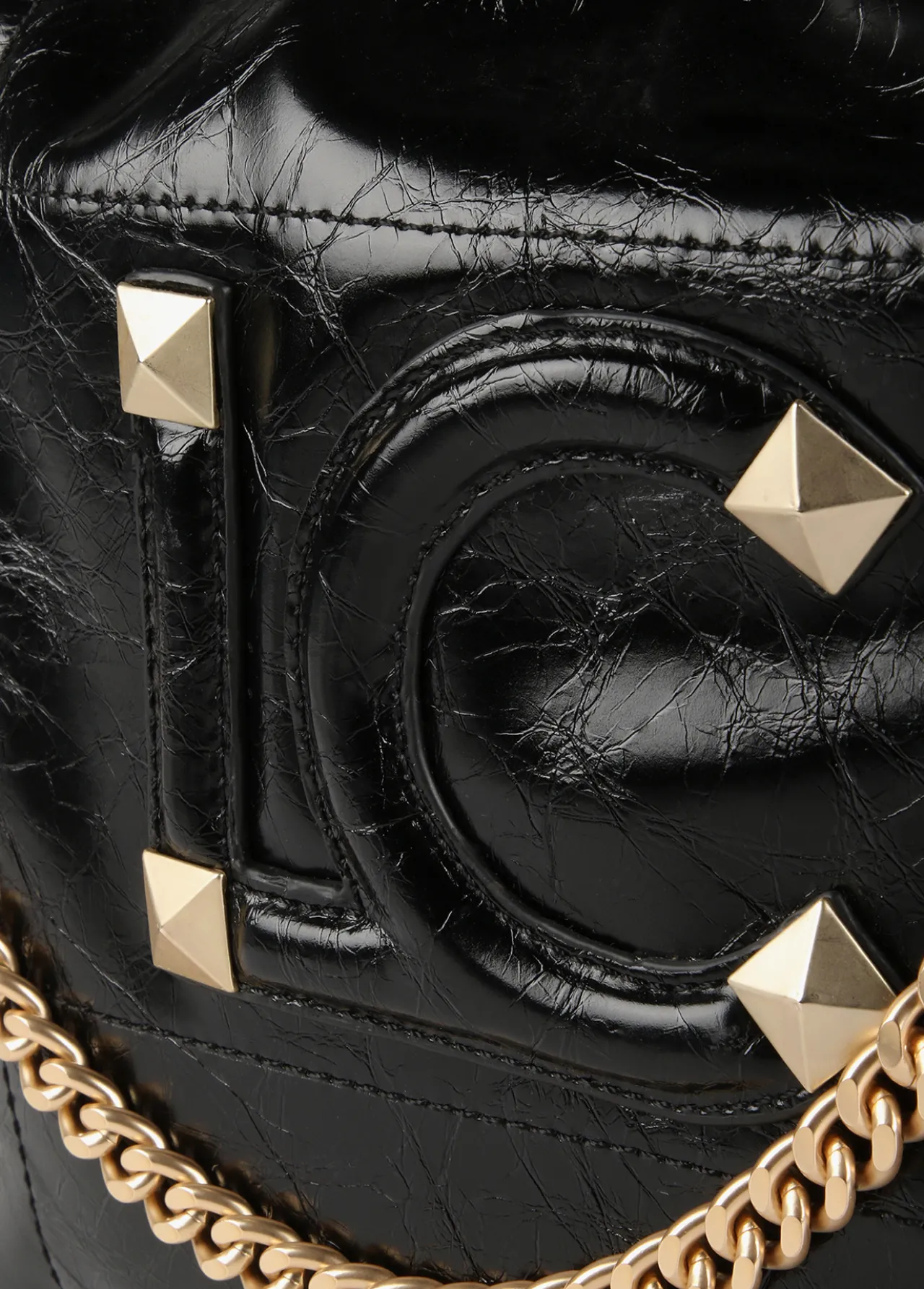 shopper_efecto_piel_brillante_5.webp Lola Casademunt Bolsos Shopper | Bolsos De Hombro<Shopper efecto piel brillante NEGRO