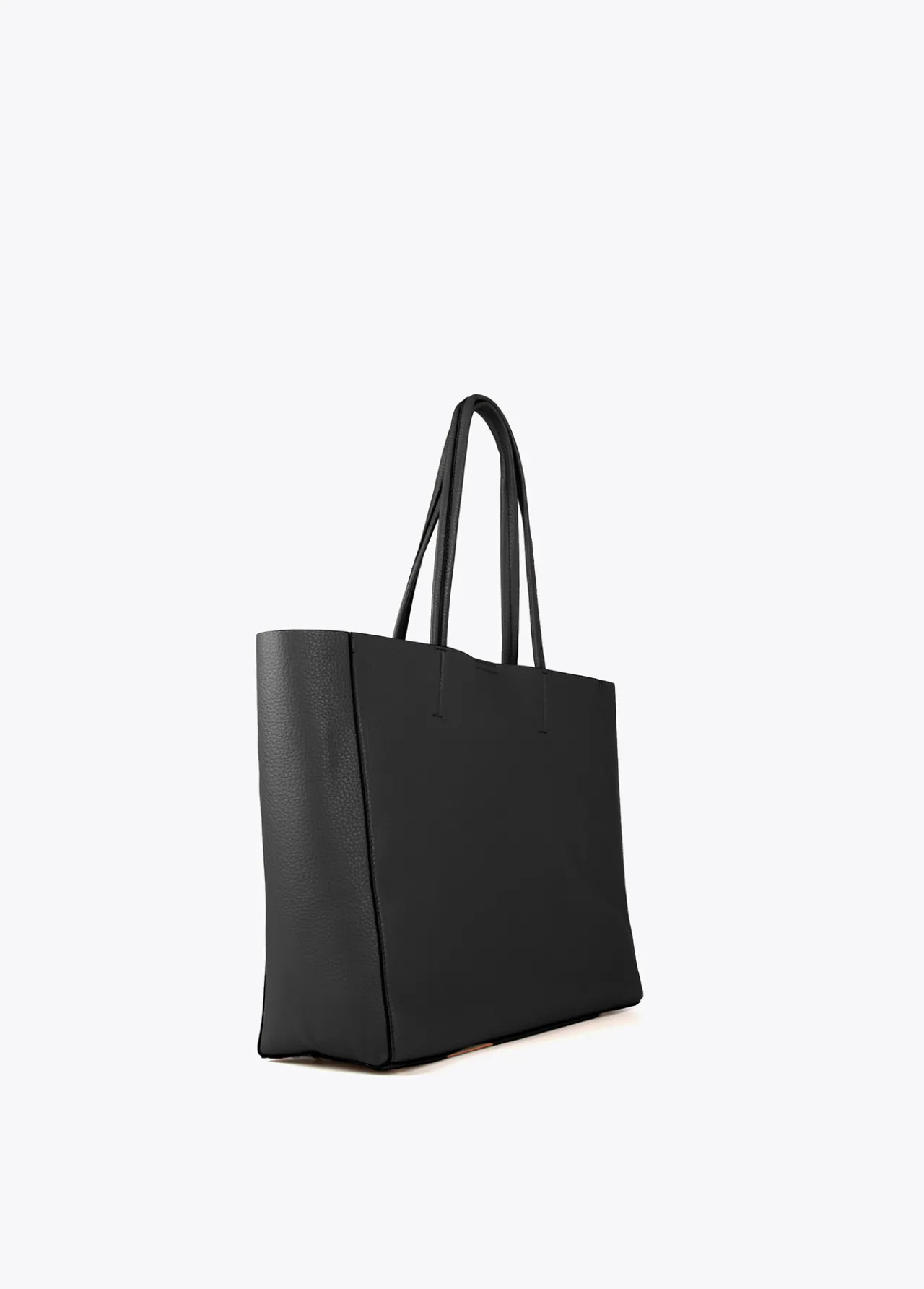 shopper_logo_troquelado_1-1.webp Lola Casademunt Bolsos Shopper | Bolsos De Hombro<Shopper logo troquelado CRUDO