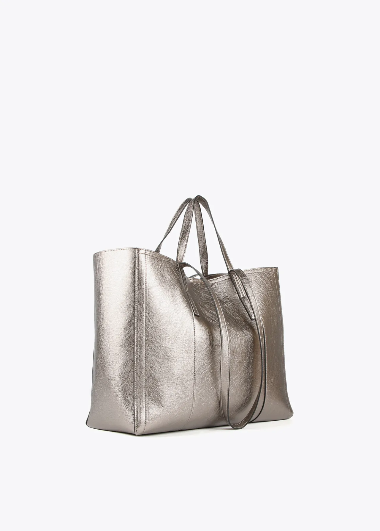 shopper_metalizado_3.webp Lola Casademunt Bolsos Shopper | Bolsos De Hombro<Shopper metalizado PLATEADO