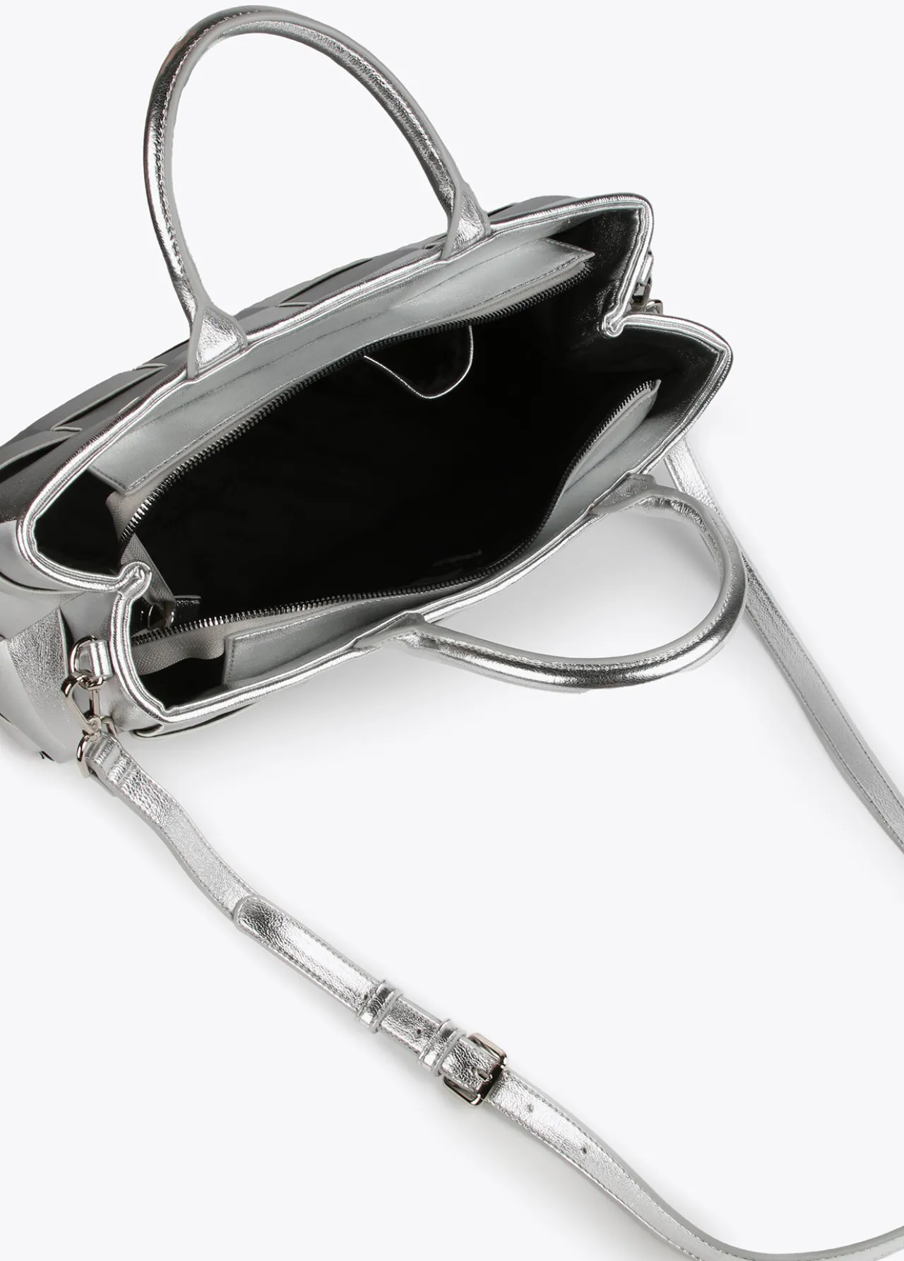shopper_trenzado_4-2.webp Lola Casademunt Bolsos Shopper | Bolsos De Hombro<Shopper trenzado PLATEADO