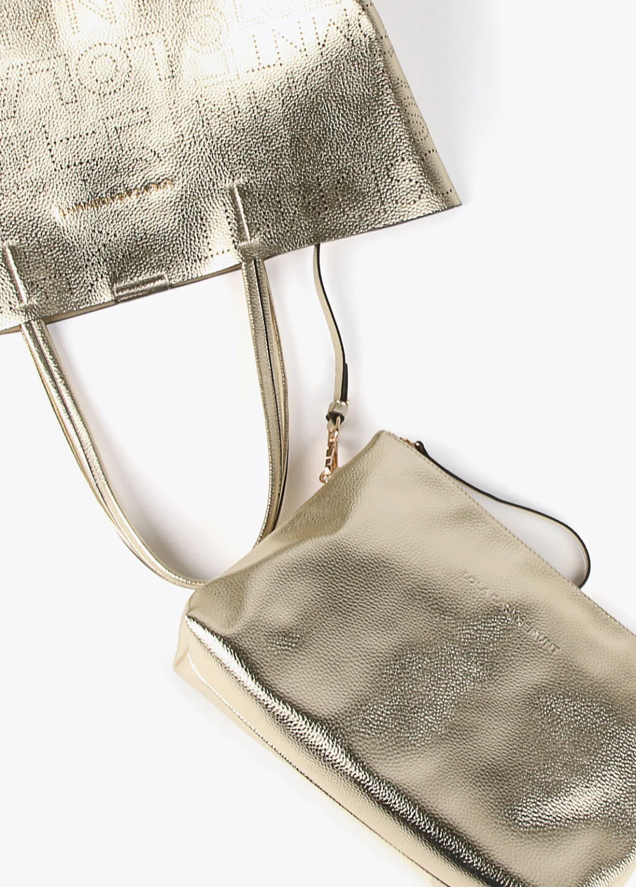 shopper_troquelado_1.webp Lola Casademunt Bolsos Shopper | Bolsos De Hombro<Shopper troquelado DORADO